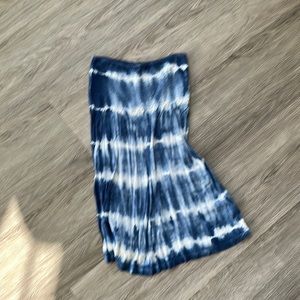 Forever 21 blue tie dye tube dress.